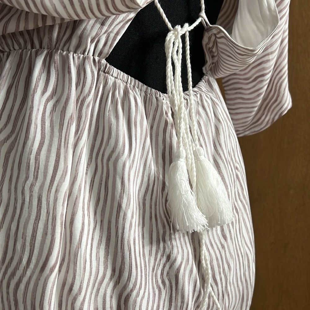 NWT LE LIS  Collection STRIPED ROMPER - Picture 3 of 5